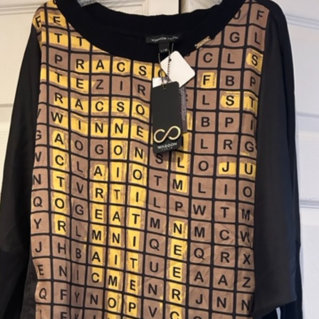 Waggon Paris Elegant Top Brand New